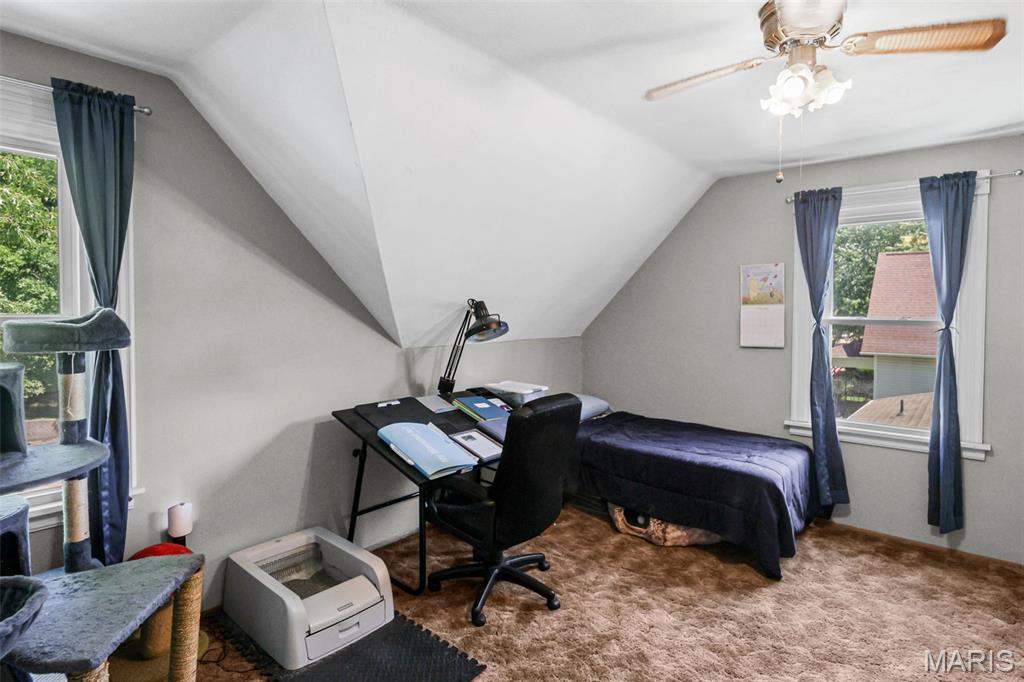 Commercial Place - Residential