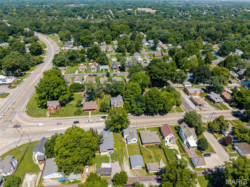 Commercial Place - Residential