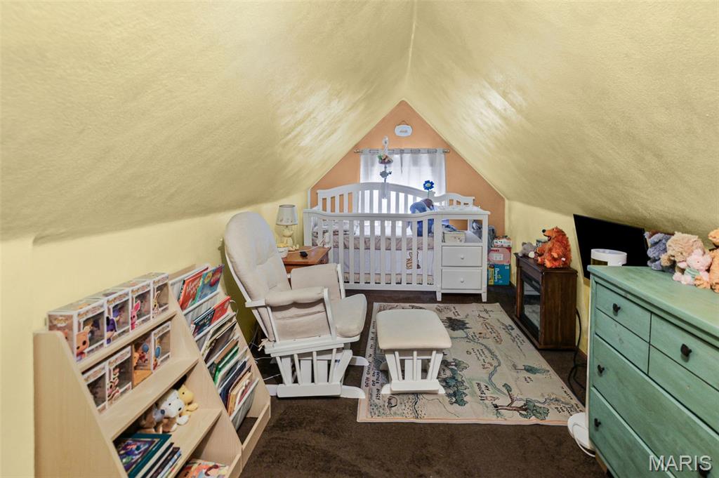 Commercial Place - Residential