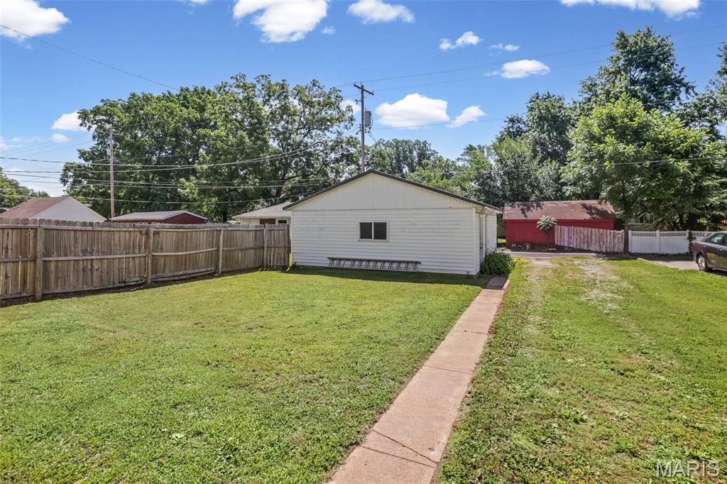 Commercial Place - Residential