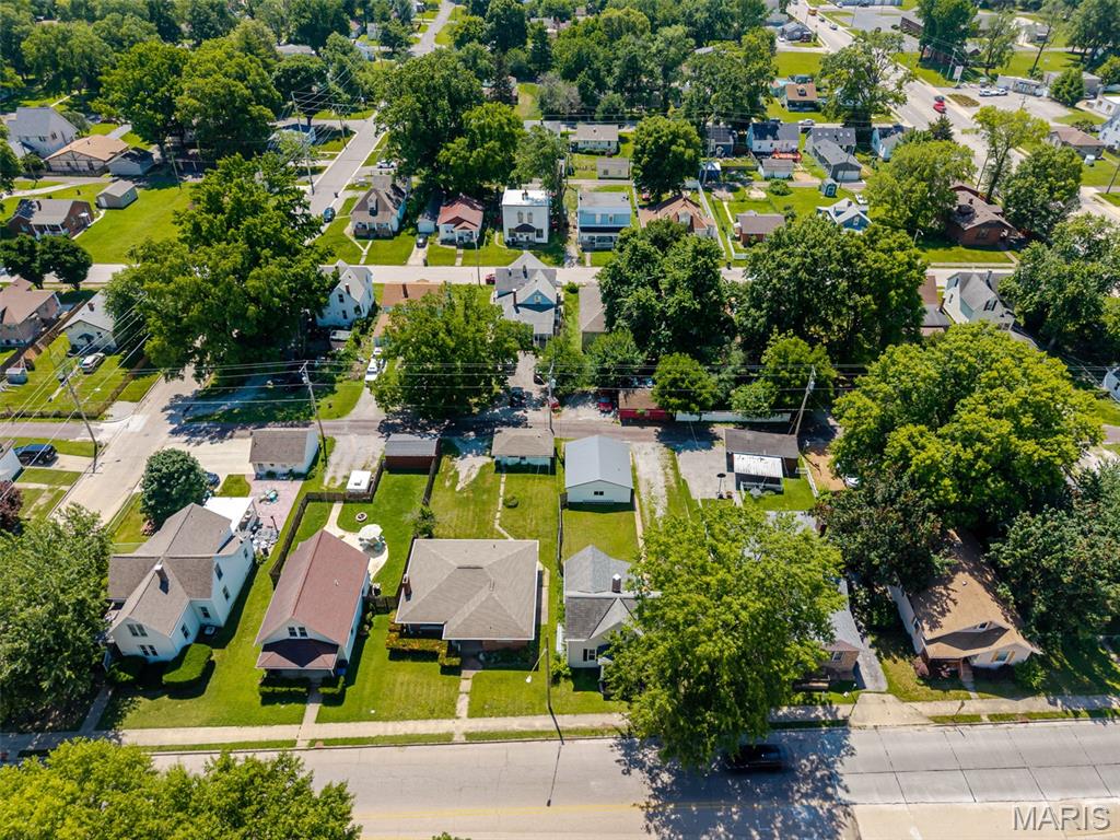 Commercial Place - Residential
