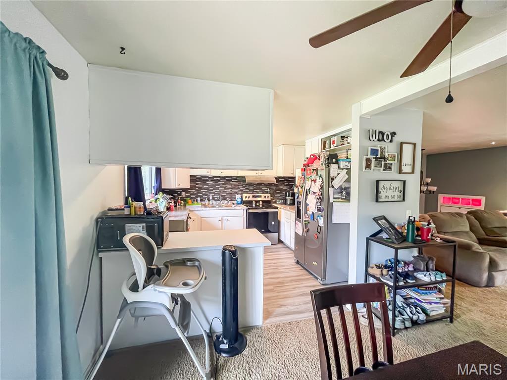 Oakland Manor - Residential