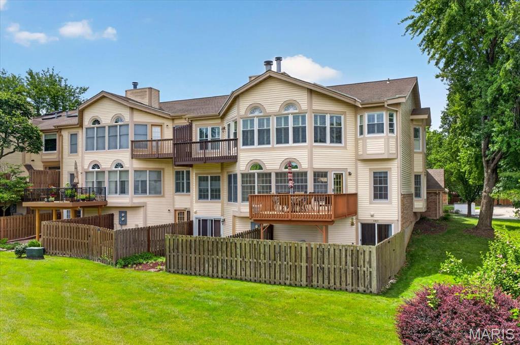 Field Pointe Condo Ten - Residential
