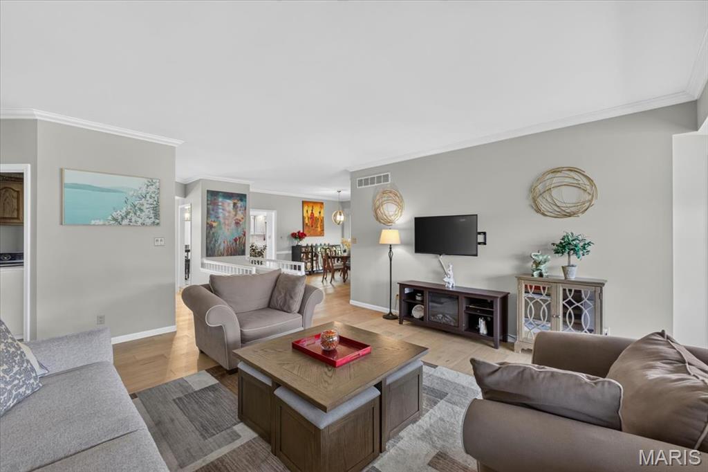 Field Pointe Condo Ten - Residential