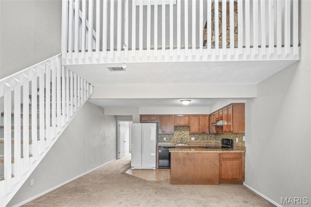 Weatherwood Condominiums - Residential