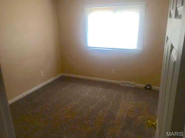 NOT IN A SUBDIVISION - Residential Lease