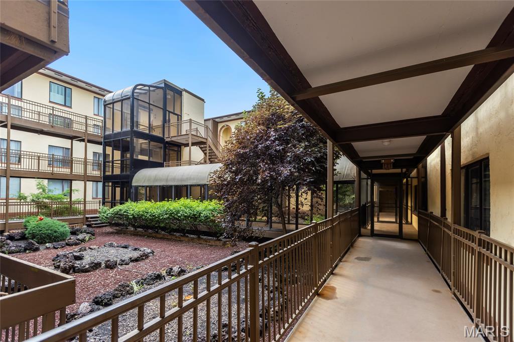 Shaw Park Place Condo - Residential