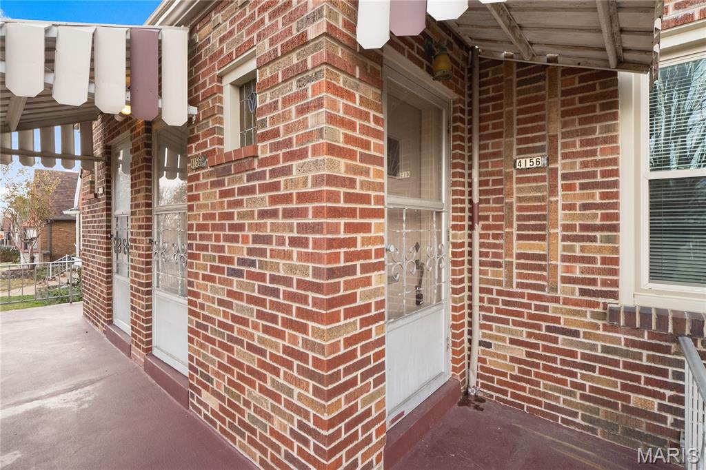 Russells Add 02 - Residential Income