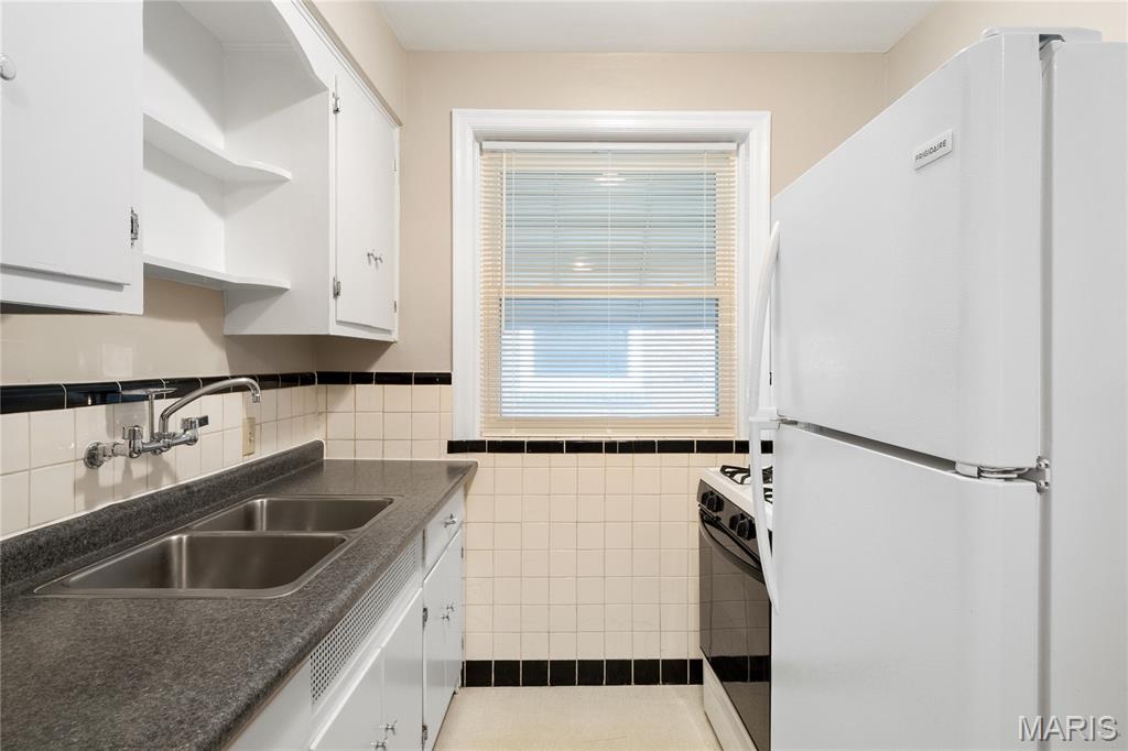 Russells Add 02 - Residential Income