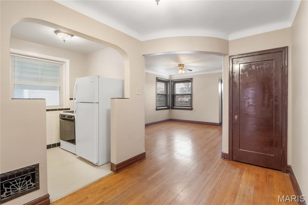 Russells Add 02 - Residential Income