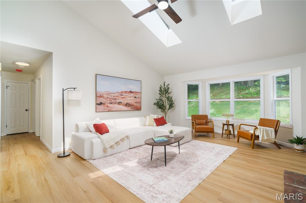 Country Village Hills Ii 1 - Residential