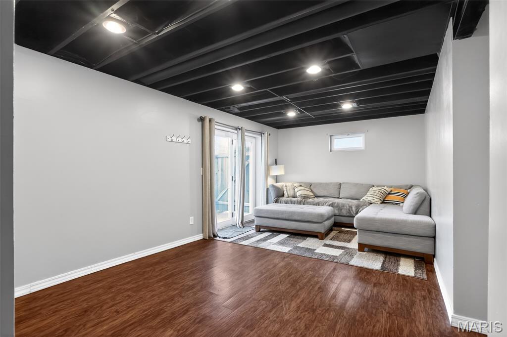 Cha Bern Terrace 01 - Residential