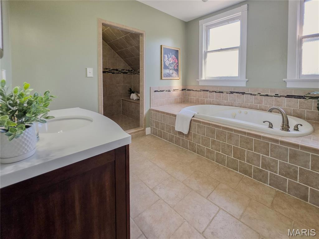City/St Charles - Residential