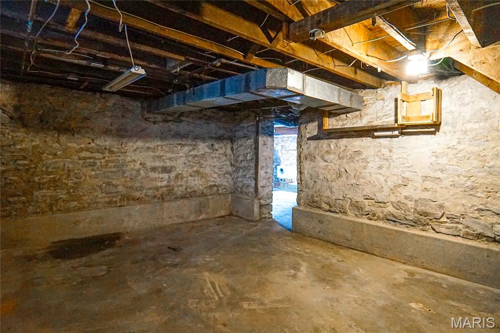 City/St Charles - Residential