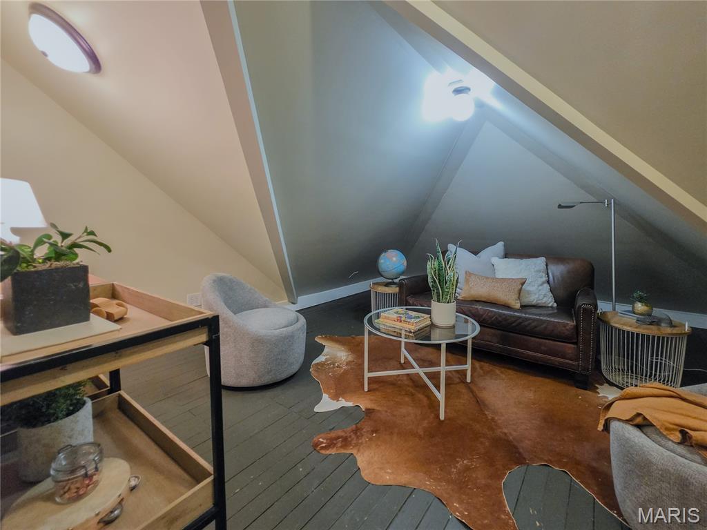 City/St Charles - Residential