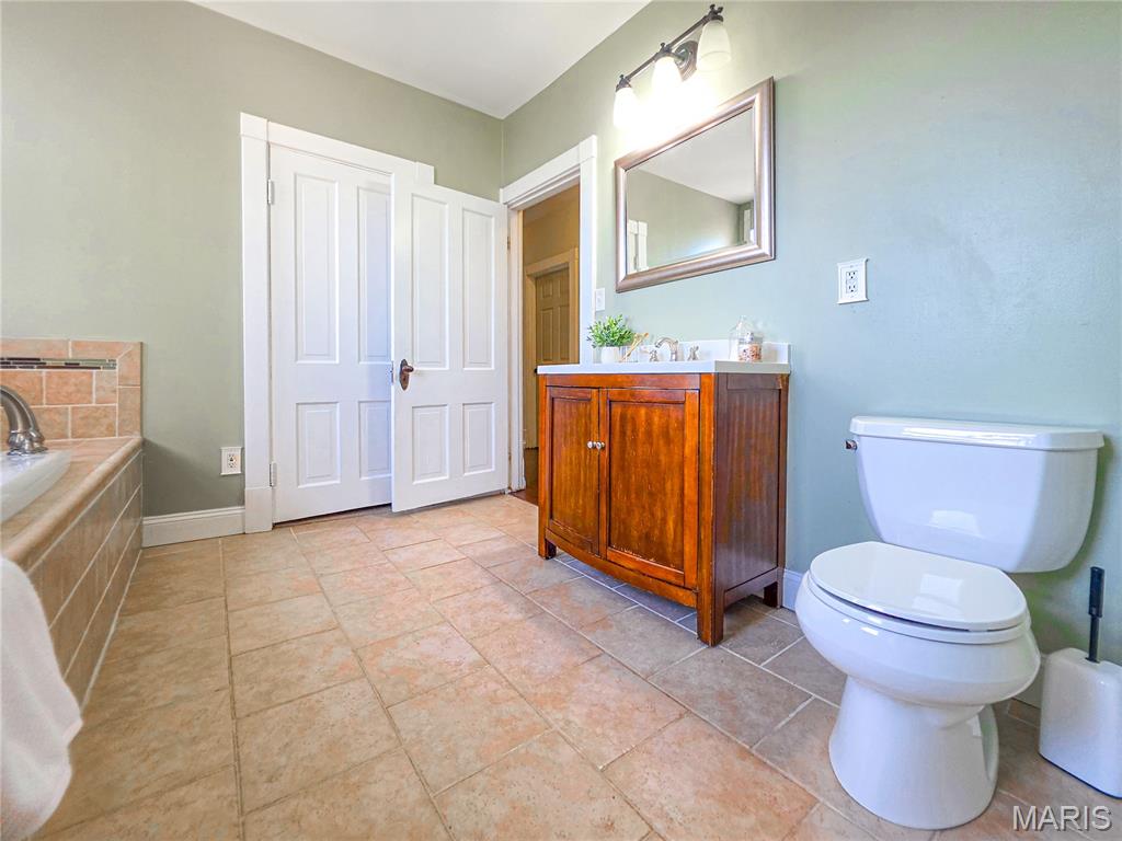 City/St Charles - Residential