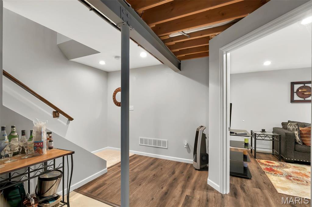 Winding Bluffs 1 - Residential