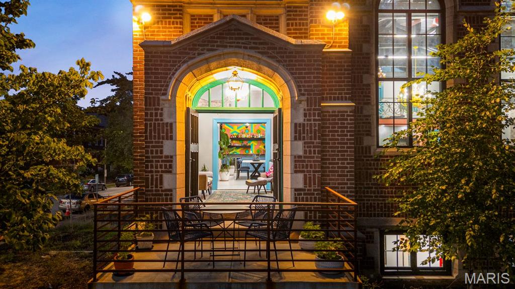 Forest Park Southeast - Residential Income