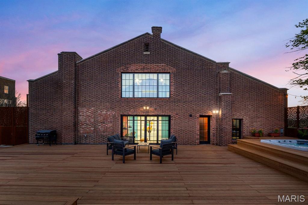 Forest Park Southeast - Residential Income