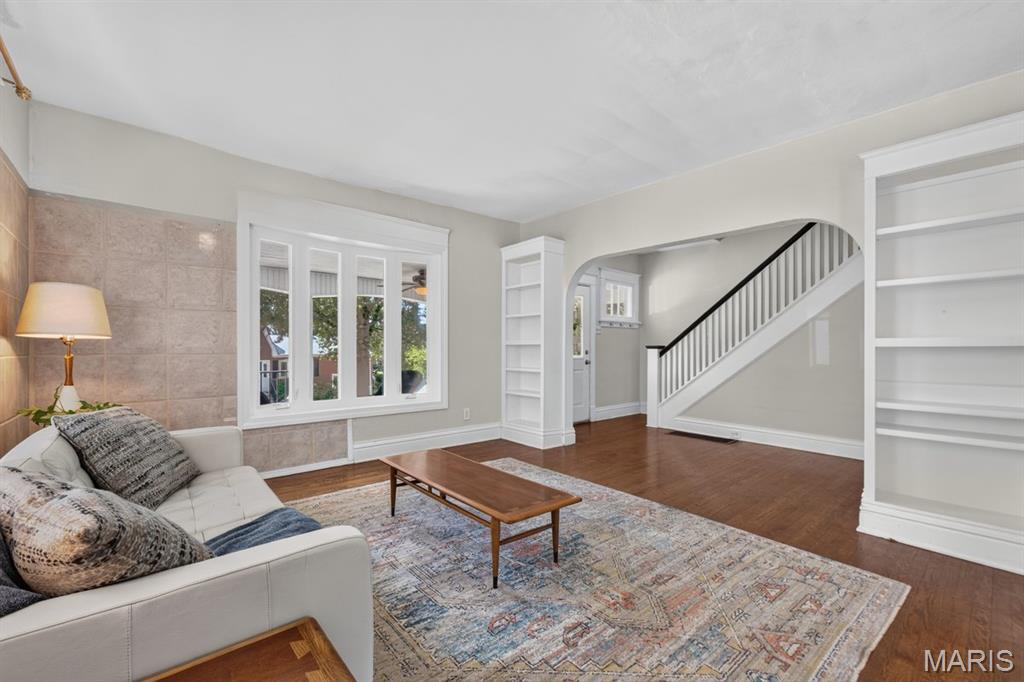 Bompart Heights - Residential