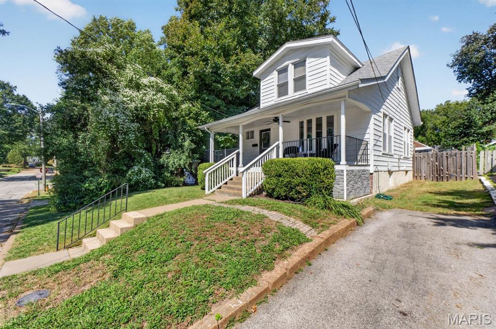 Bompart Heights - Residential