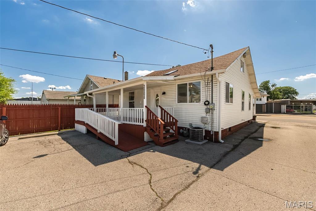 Community Heights 03 - Residential