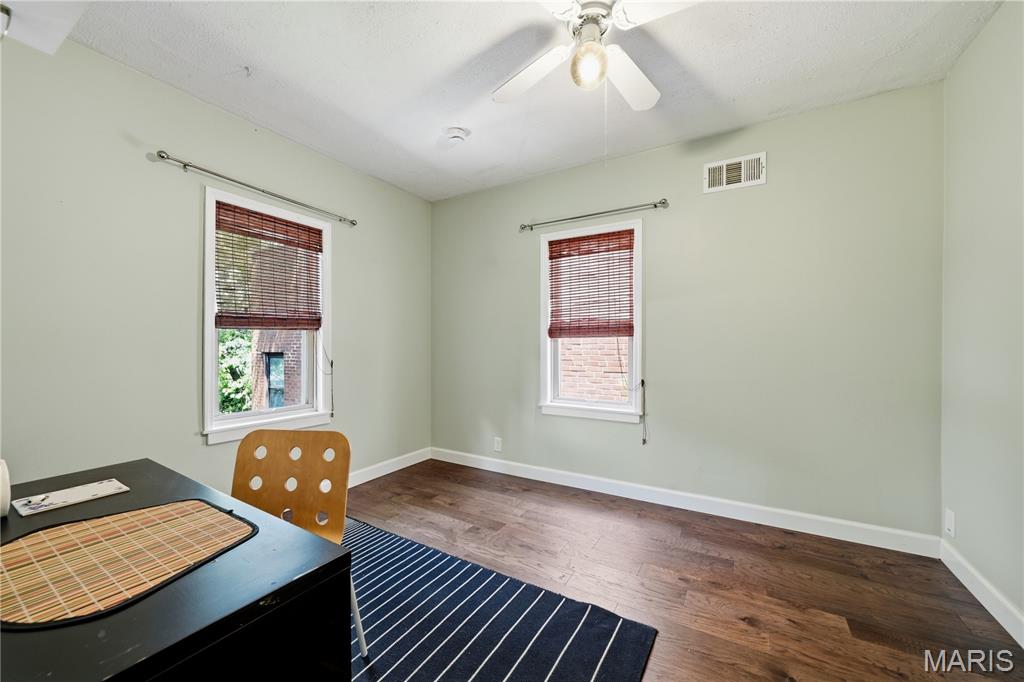 Russell Place Add - Residential