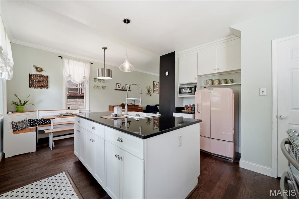 Russell Place Add - Residential
