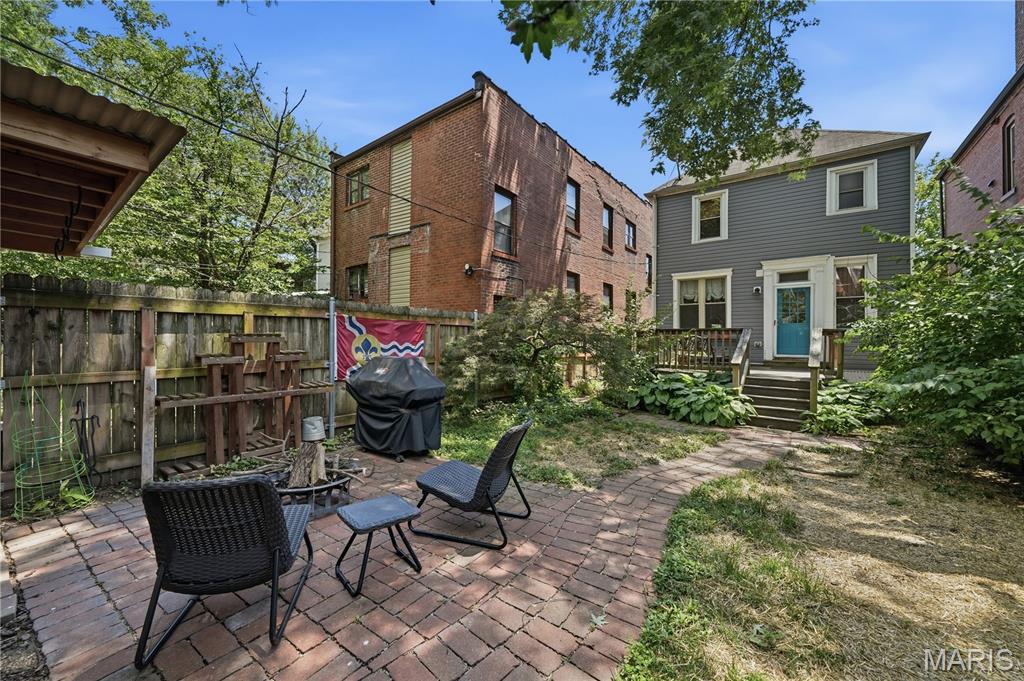 Russell Place Add - Residential
