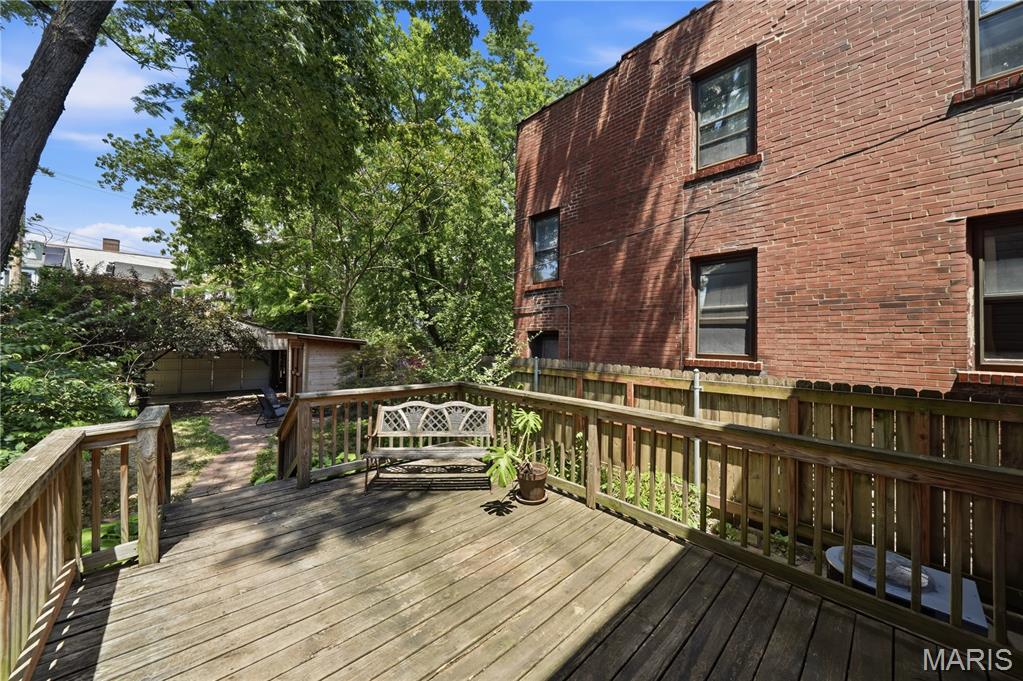 Russell Place Add - Residential
