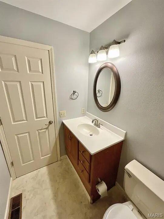 PINETREE ESTATES - Residential Lease