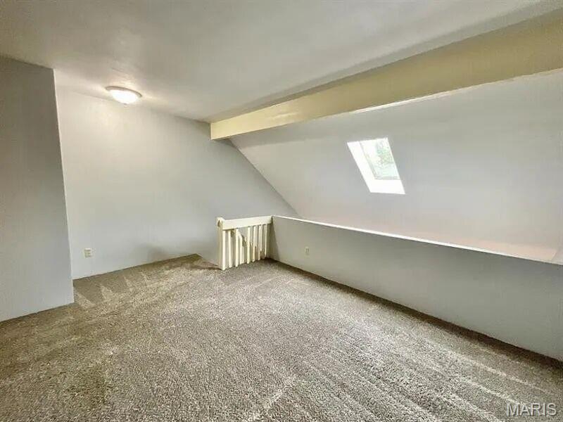 PINETREE ESTATES - Residential Lease