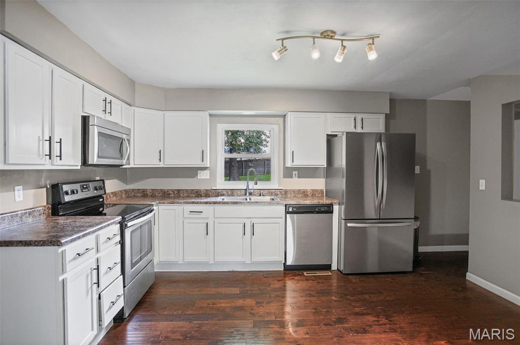 Grainey Place First Add - Residential