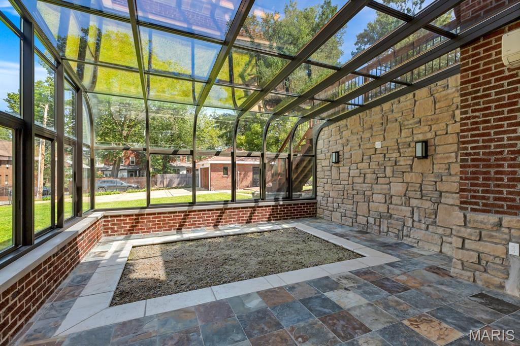 Forsyth Place - Residential