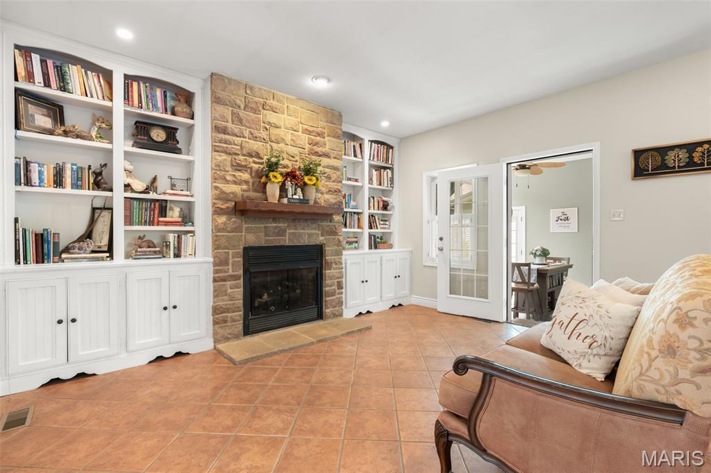 Hackberry Hill Estates - Residential