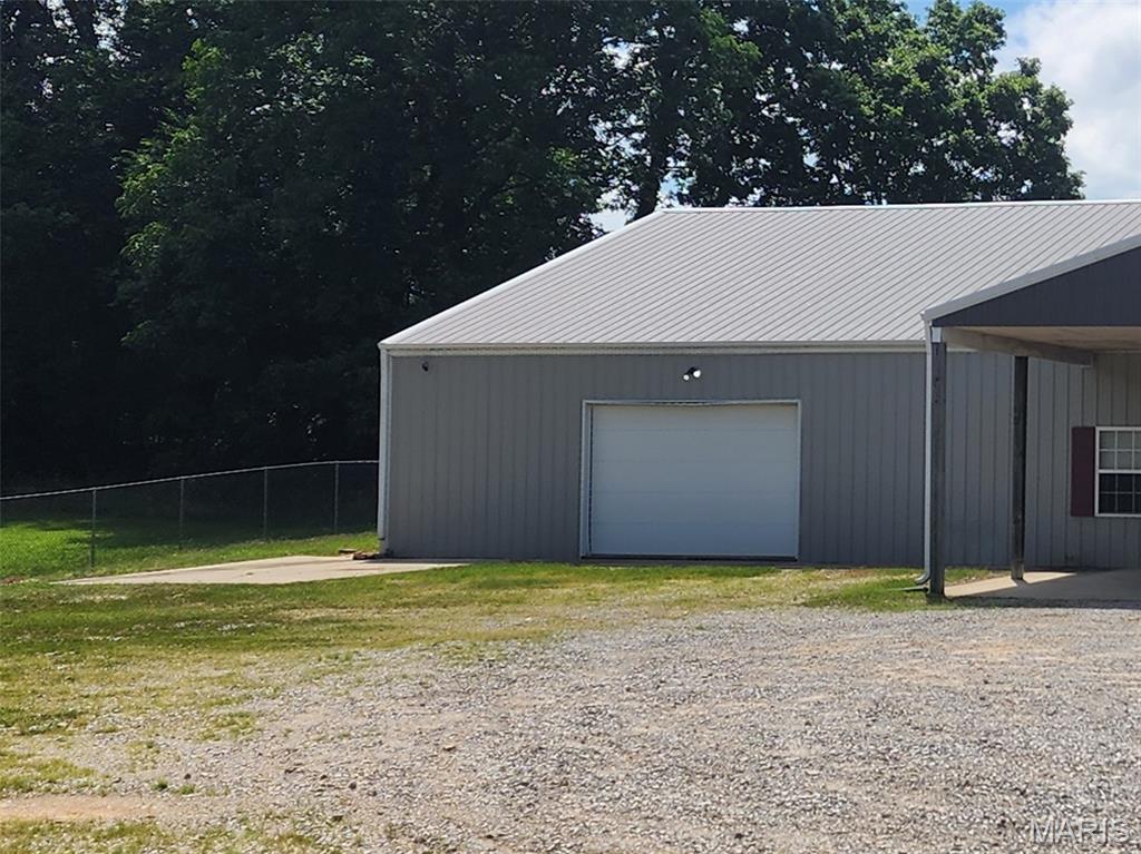 n/a - Commercial Lease