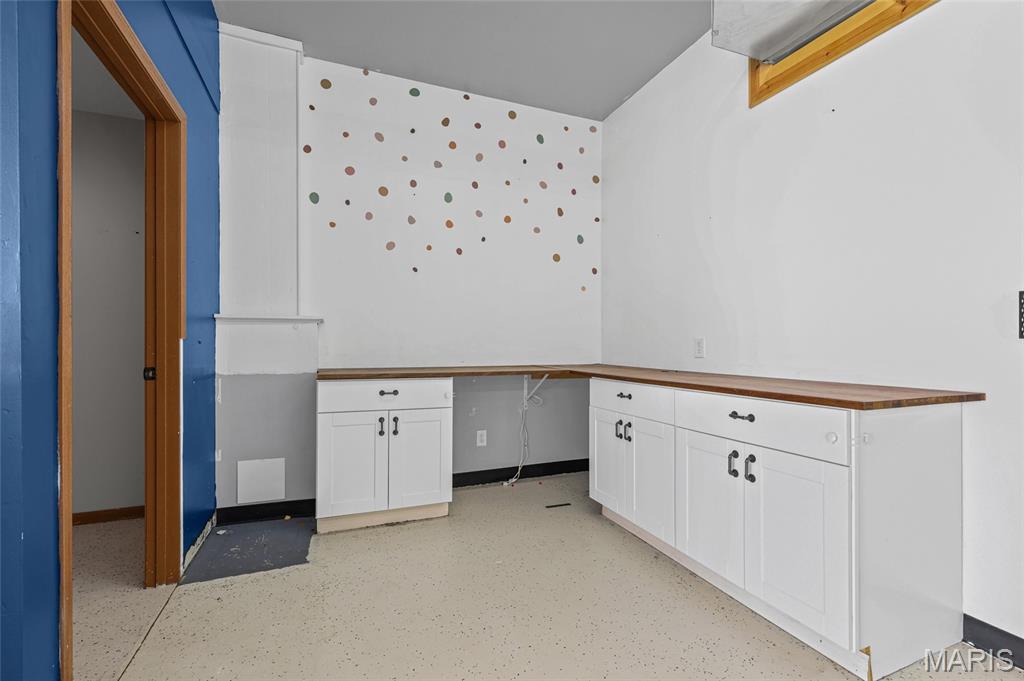 Old Town - Commercial Lease