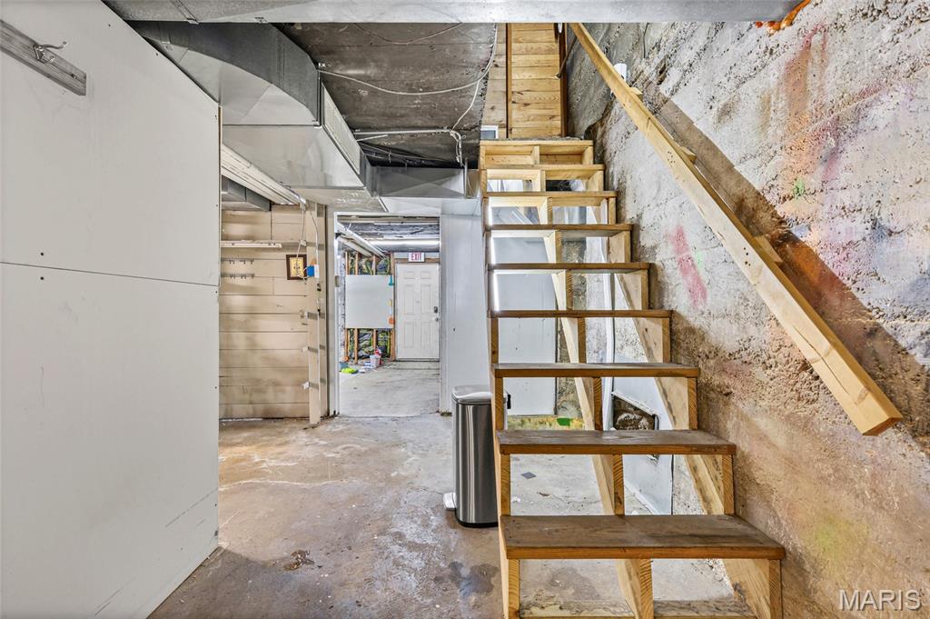 Old Town - Commercial Lease