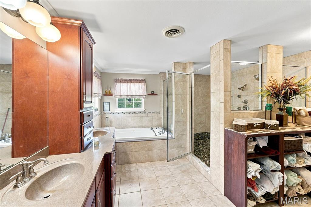 Stonehenge Estates - Residential