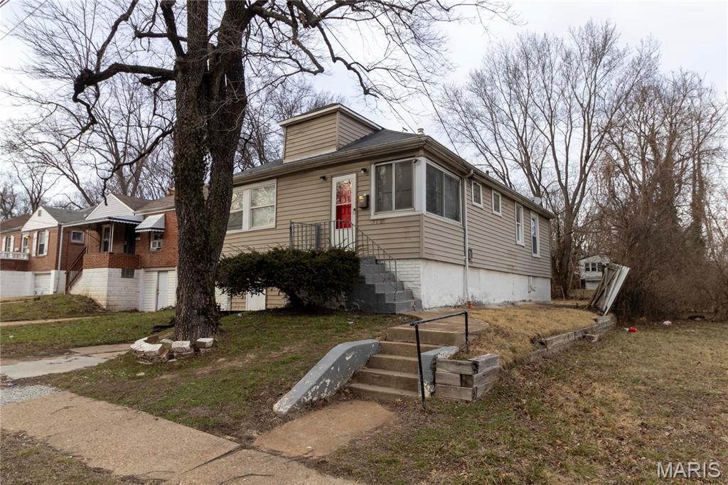 Belle Mead Place Resub Acre Lt 5 - Residential