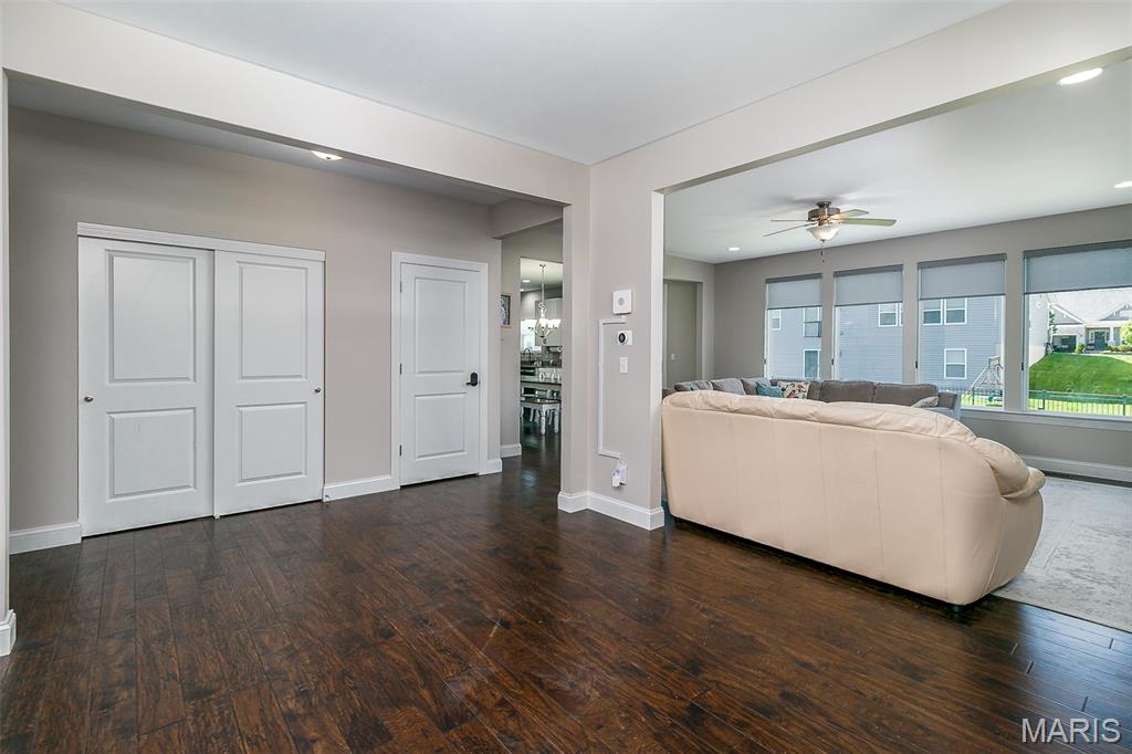 Carlton Glen Estate #4 - Residential