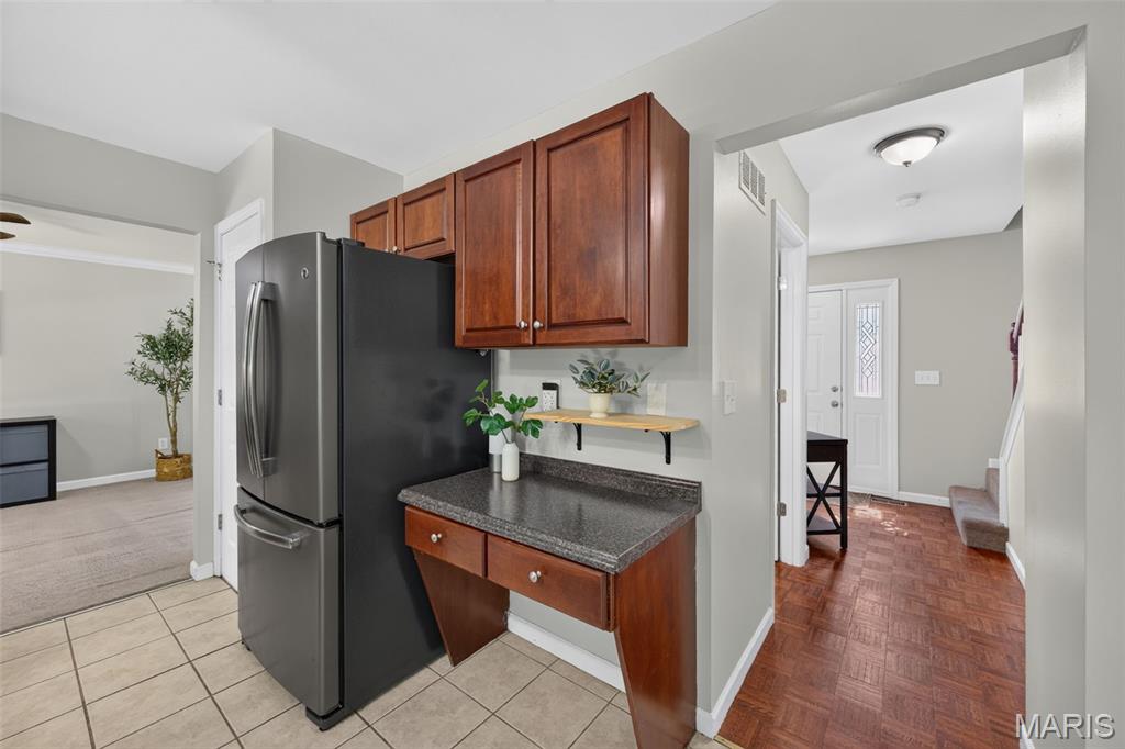 Twin Chimneys Village I Thorn Hill - Residential