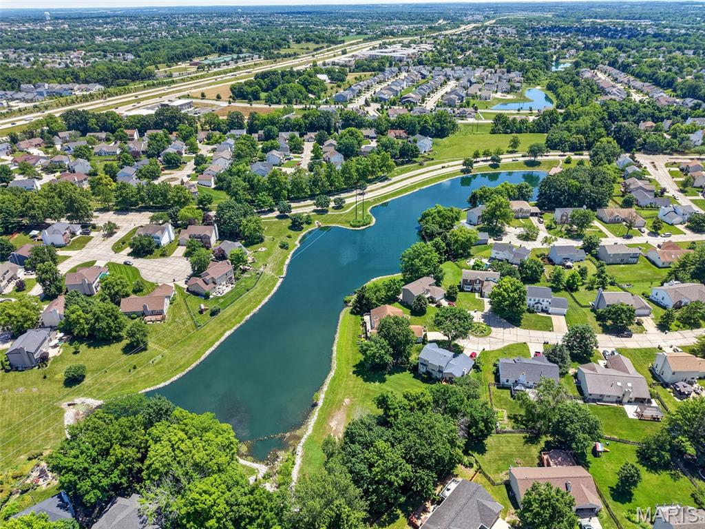 Twin Chimneys Village I Thorn Hill - Residential