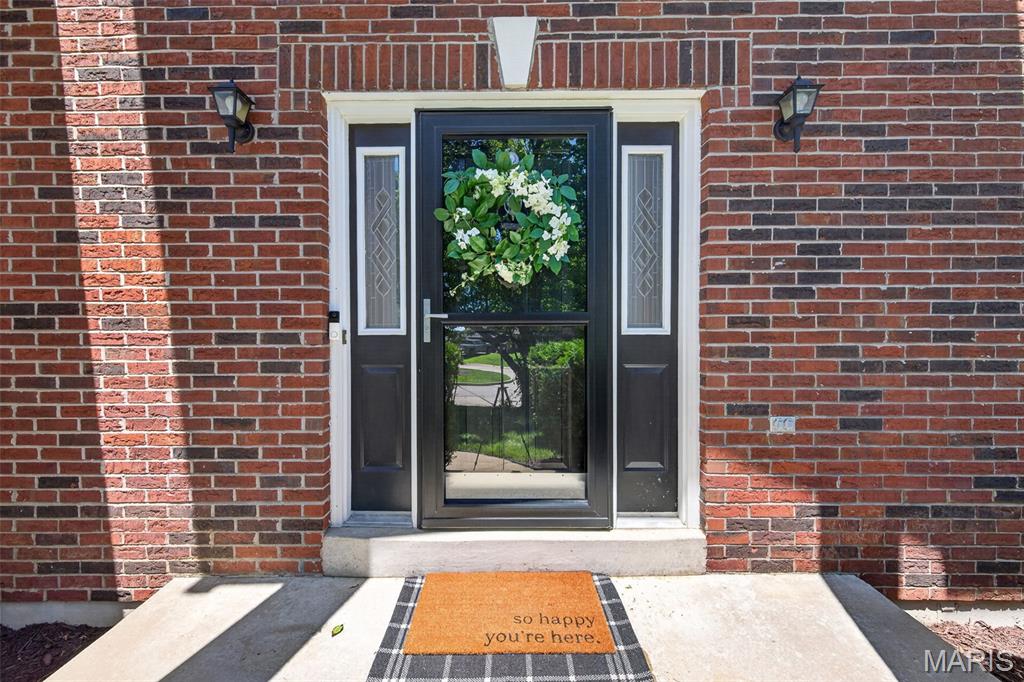 Twin Chimneys Village I Thorn Hill - Residential
