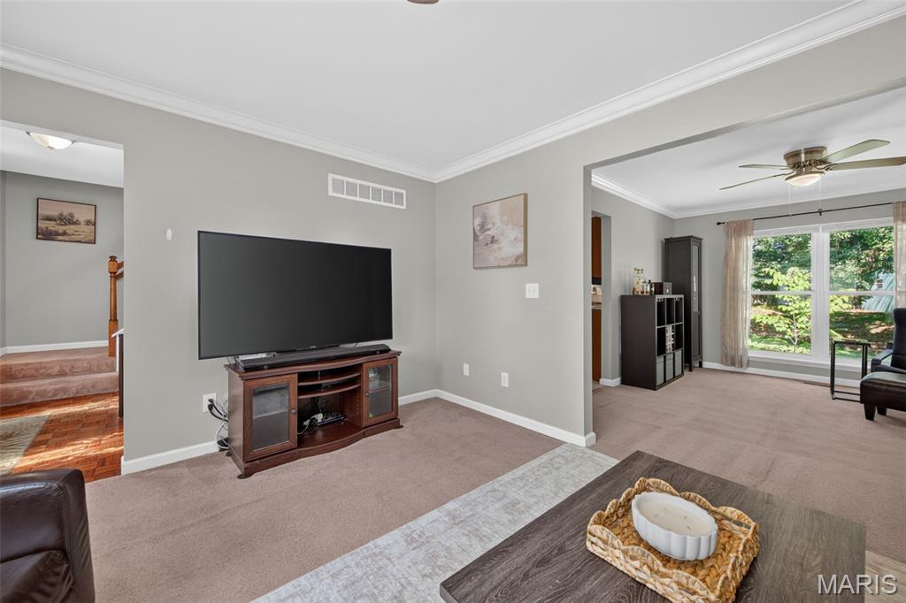 Twin Chimneys Village I Thorn Hill - Residential