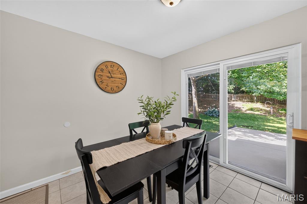 Twin Chimneys Village I Thorn Hill - Residential