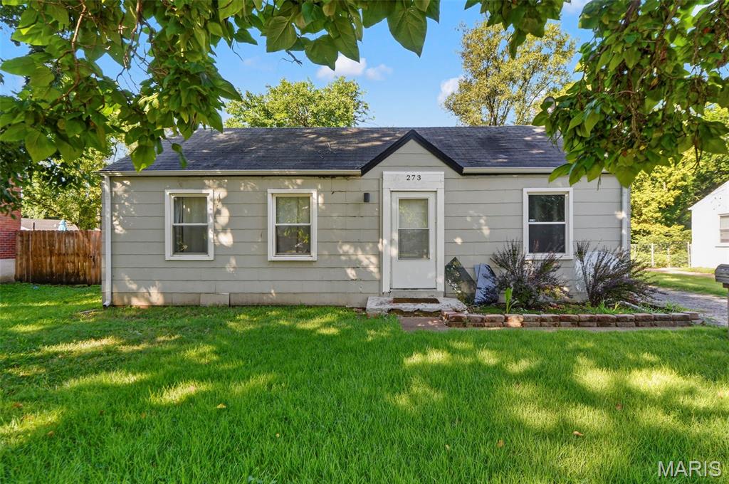 Located in a desirable area of Ferguson with close proximity to the Wabash aquatic complex, Wabash Park, Plaza at 501, and Good News Brewing, you'll instantly see all of the possibilities this property has to offer. Whether you're looking for some sweat equity opportunity or adding this to your investment portfolio, this property is close to being move in ready. With some new flooring, paint, some lighting, and miscellaneous odds and ends, and a little bit of elbow grease, this property will be ready to move in! A huge plus for this property are the newer vinyl windows and hardwood flooring. Large fully fenced in back yard is great for kids and pets and the detached 1 car garage will hold all of your lawn equipment and tools. A great value in a great area. Reach out today to schedule your tour.