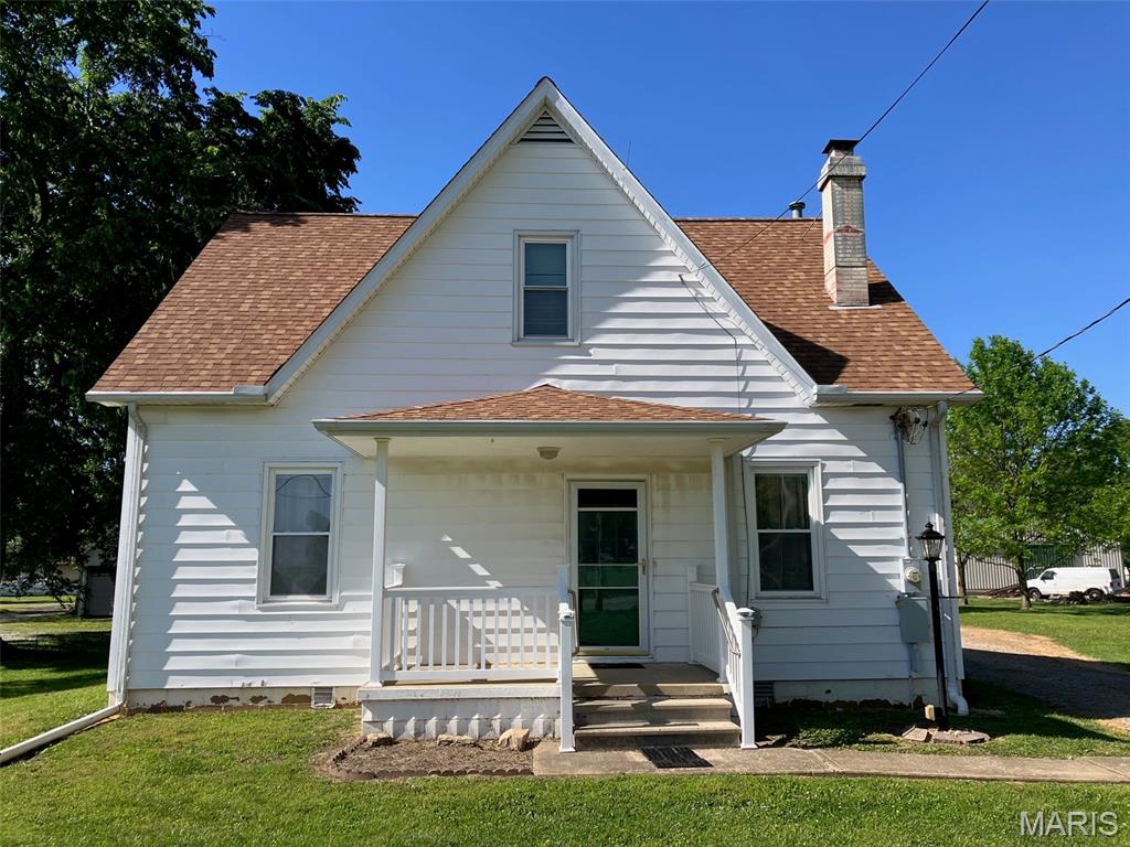 Charming 1.5 story home offering 1,680 sq ft of comfortable living space in a fantastic Trenton location! This well-maintained home features 3 bedrooms, 2 full bathrooms, and a spacious layout perfect for everyday living and entertaining. Outside, you’ll find a 2-car detached garage and plenty of space to enjoy. Located in a highly desirable school district and close to local amenities, this is an opportunity you won’t want to miss. Schedule your showing today!
