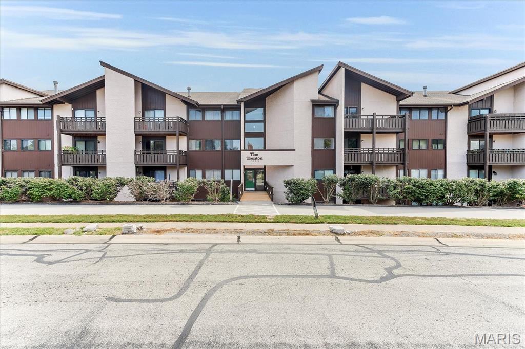 Heritage Garden Condos - Residential