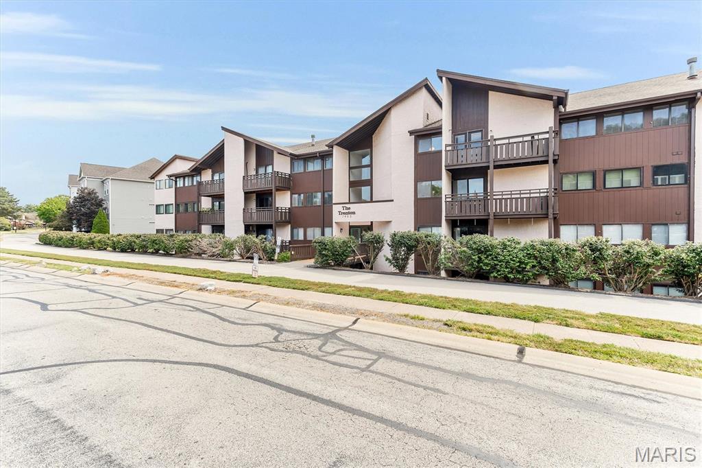 Heritage Garden Condos - Residential